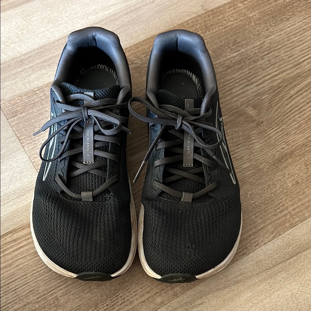 Black Altra Womens Running Shoes